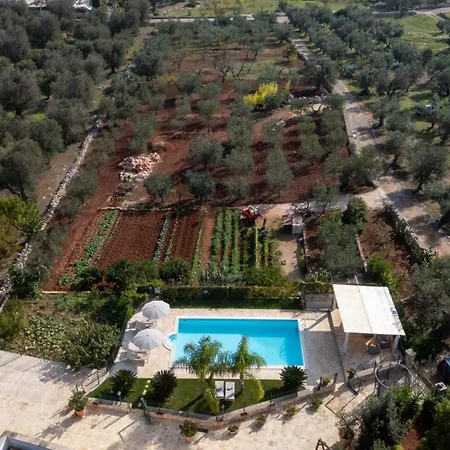 Chiara, Charming With Swimming Pool Holiday home Ostuni