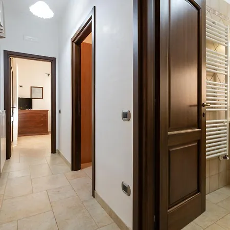 Holiday home Chiara, Charming With Swimming Pool Ostuni