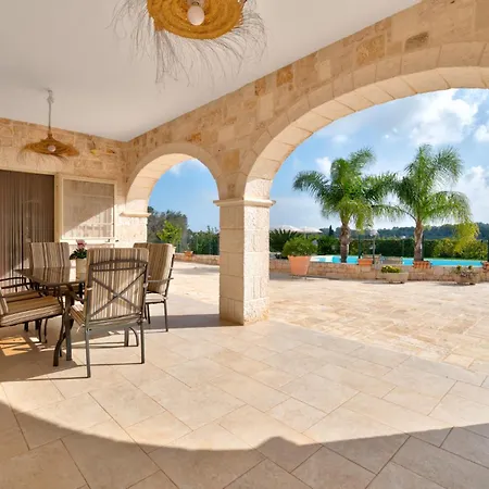 Holiday home Chiara, Charming With Swimming Pool *