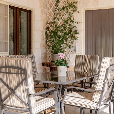 Holiday home Chiara, Charming With Swimming Pool *