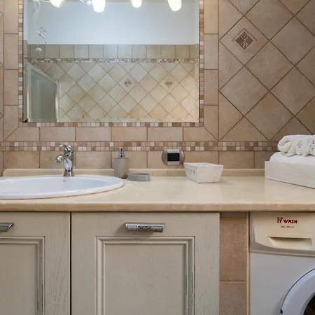 Chiara, Charming With Swimming Pool *