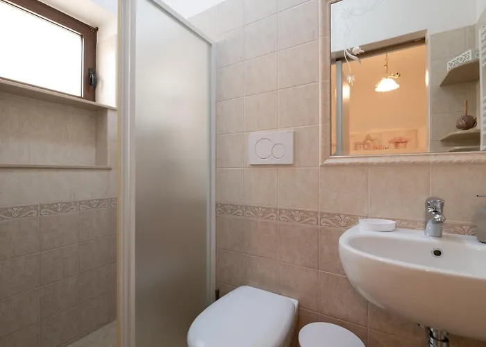 Chiara, Charming With Swimming Pool Casa vacanze *