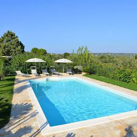 Chiara, Charming With Swimming Pool