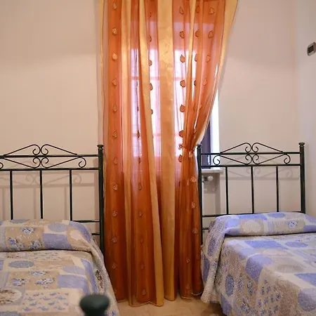 Casa vacanze Chiara, Charming With Swimming Pool