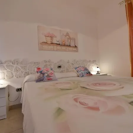 Casa vacanze Chiara, Charming With Swimming Pool *