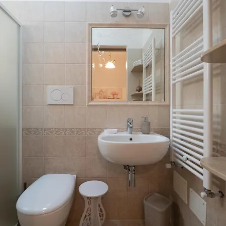 度假居 Chiara, Charming With Swimming Pool