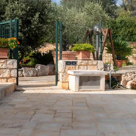 Chiara, Charming With Swimming Pool *